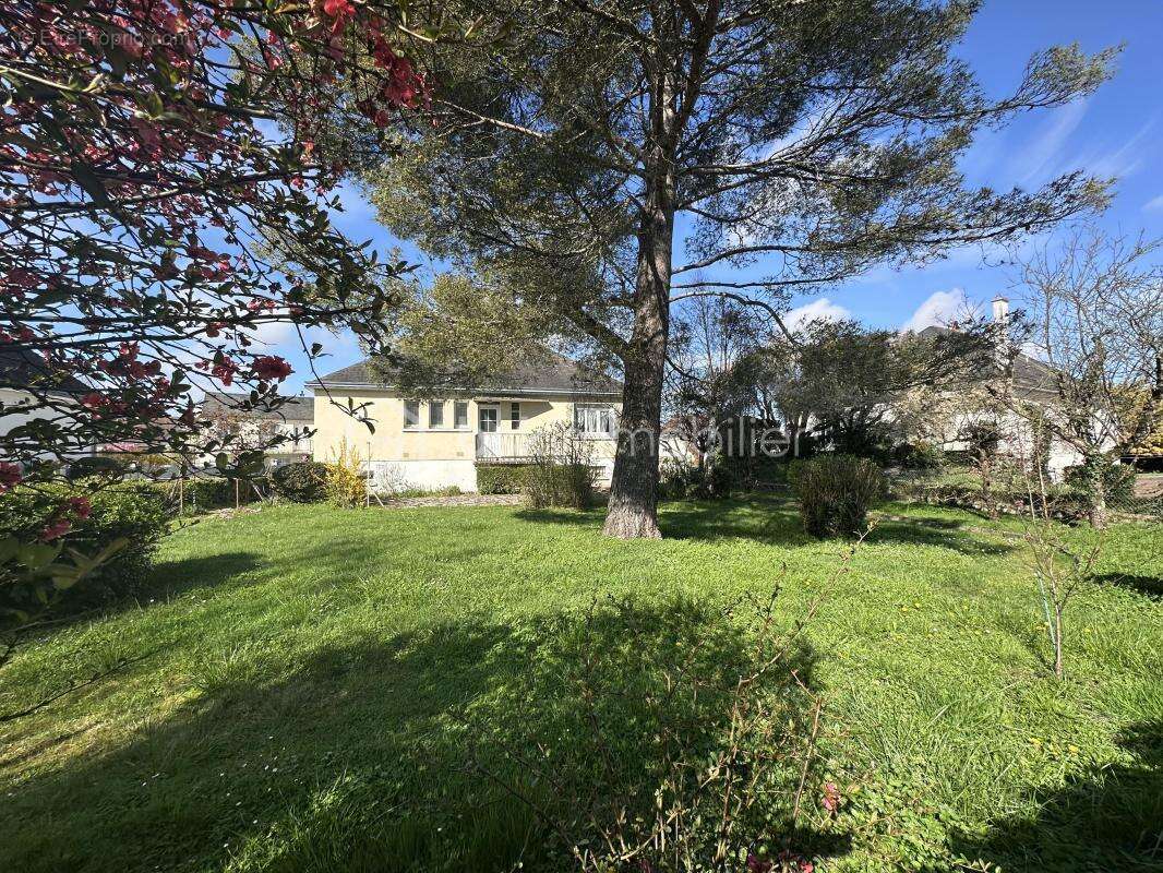 Maison à CHAMBRAY-LES-TOURS