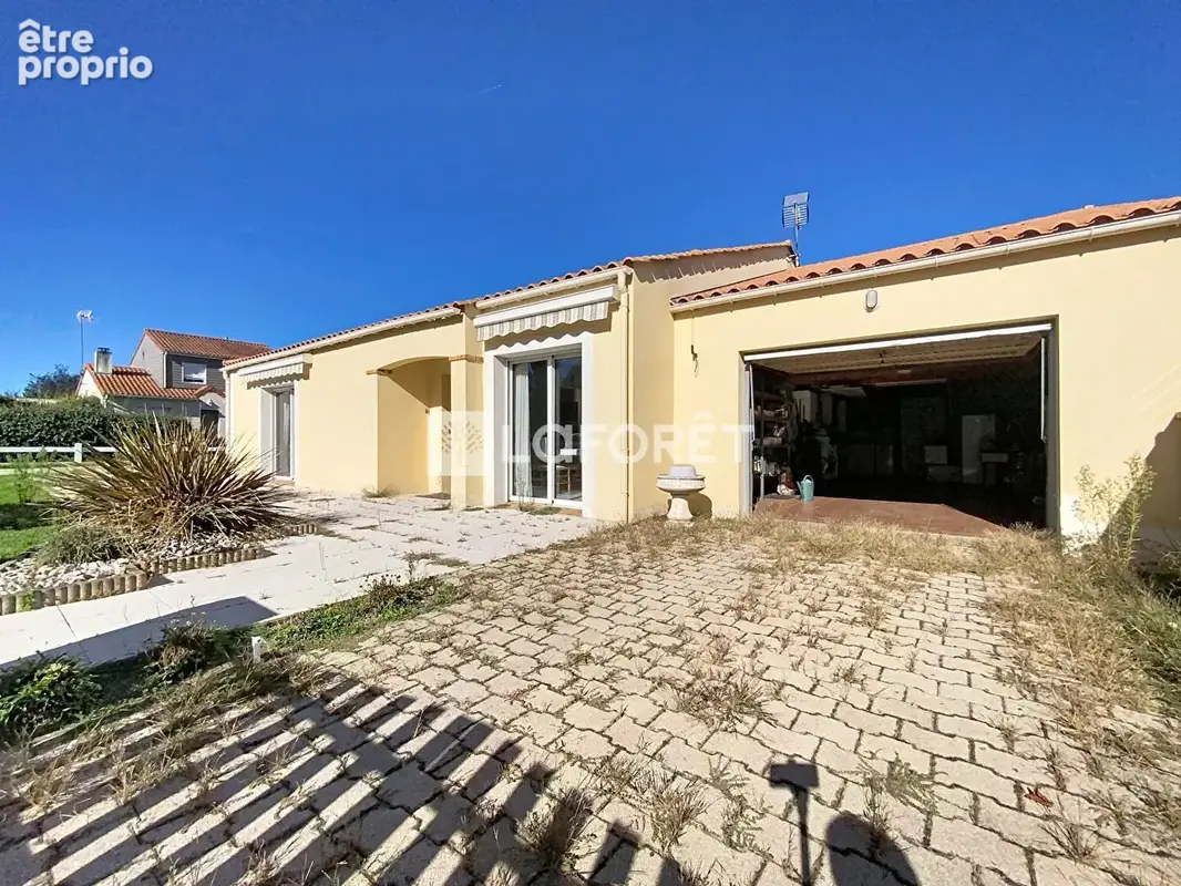 Maison plain-pied PMR Cholet 5 pièce(s) 106 m2 - photo 11