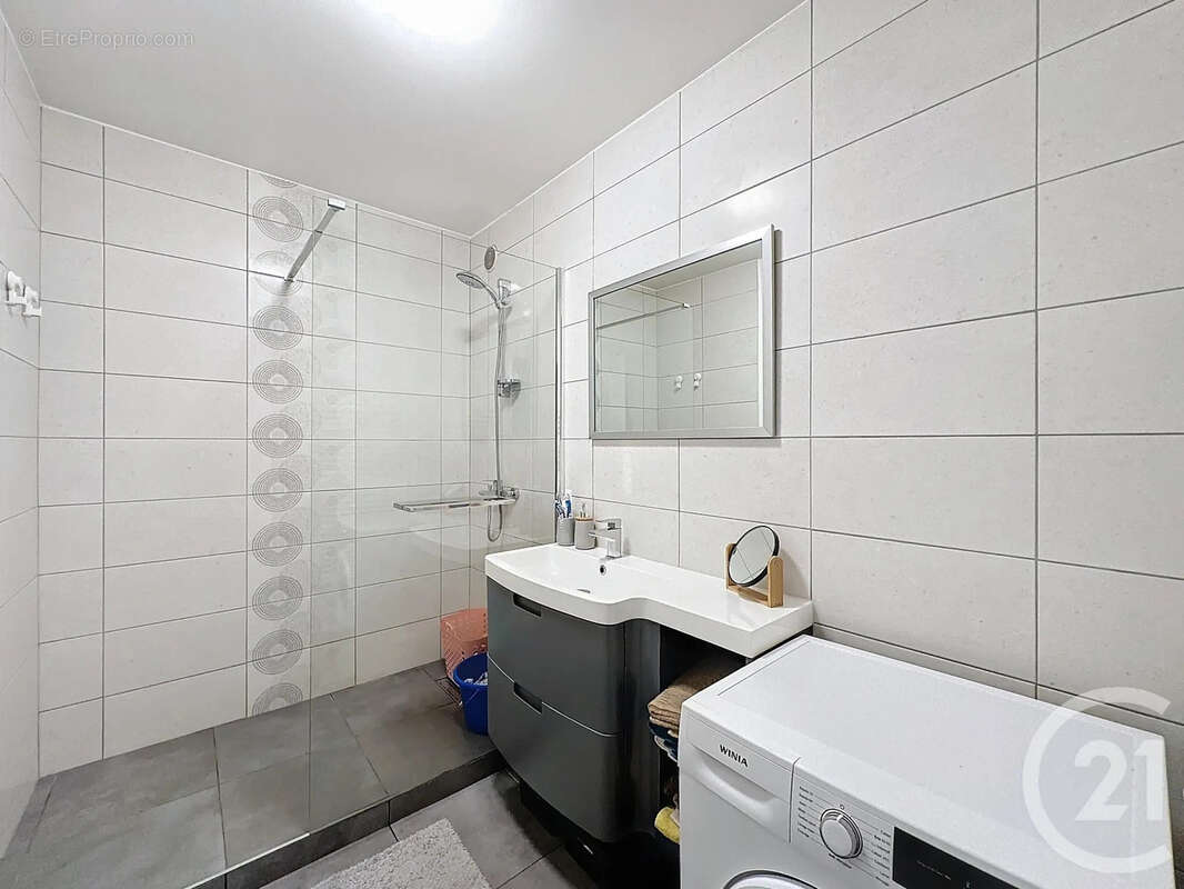 Appartement à SAINT-ANDRE-LES-VERGERS