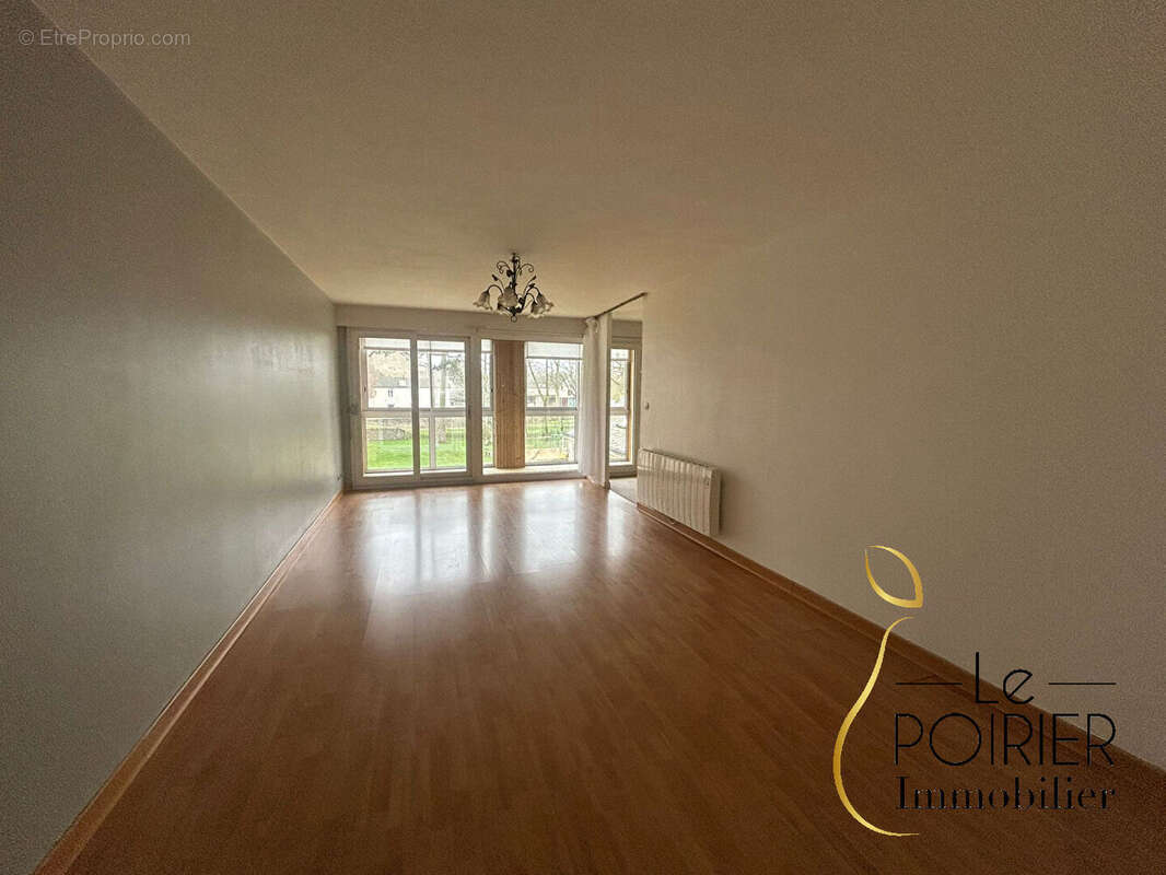 Appartement à LAMBALLE