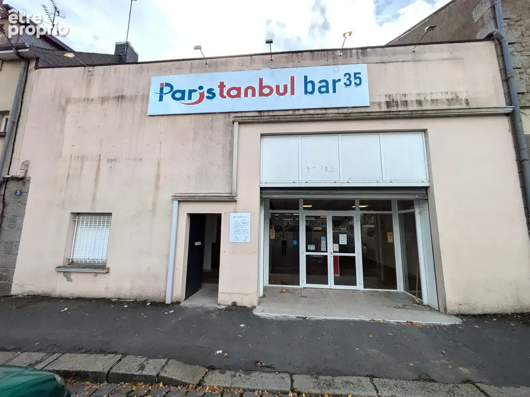 Local commercial Fougères 400 m2 - photo 6