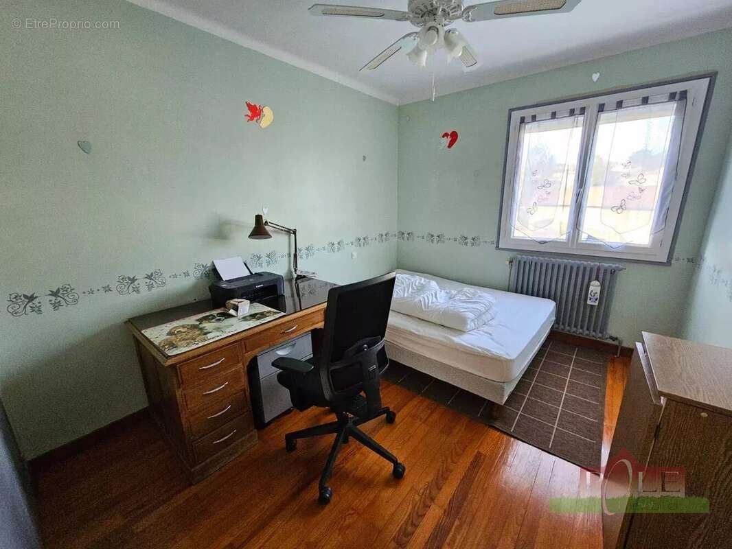 Maison à ROUSSILLON