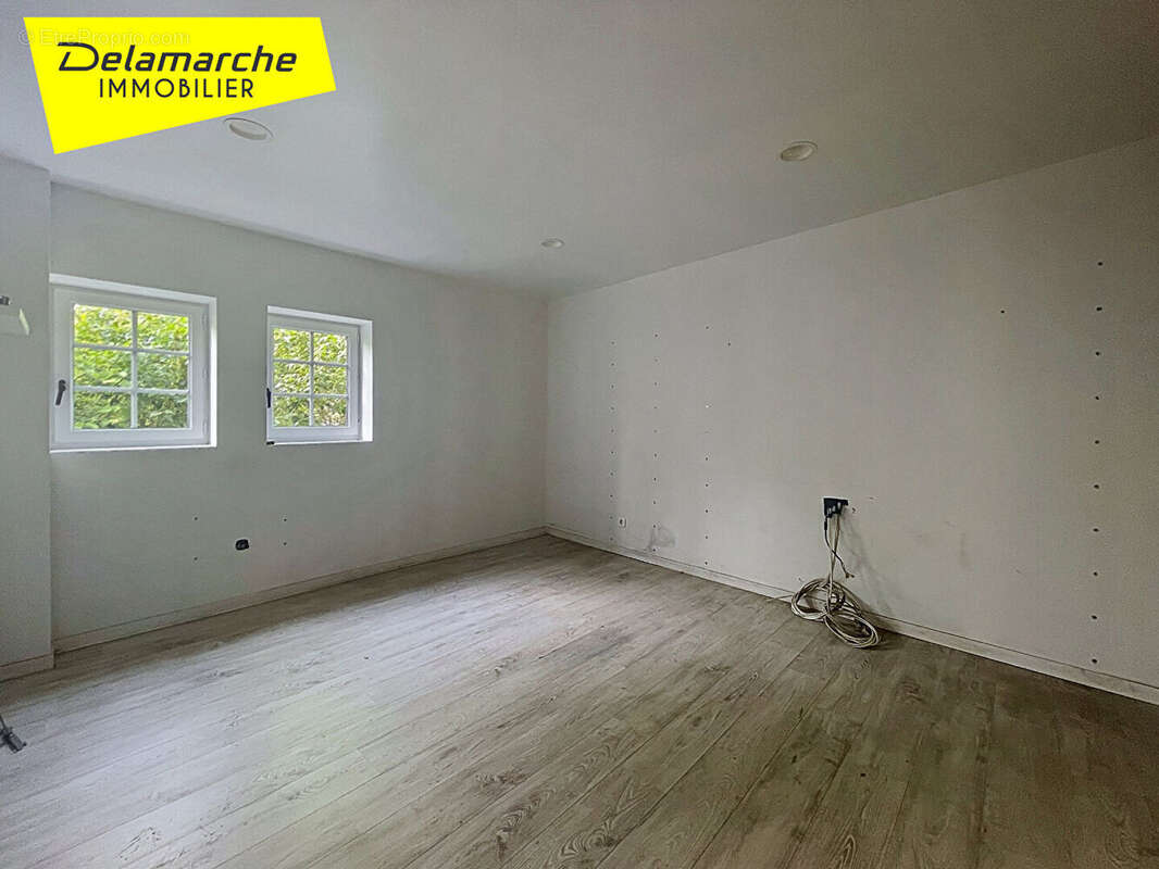 A VENDRE Immeuble de rapport dans le centre de Hambye - photo 11