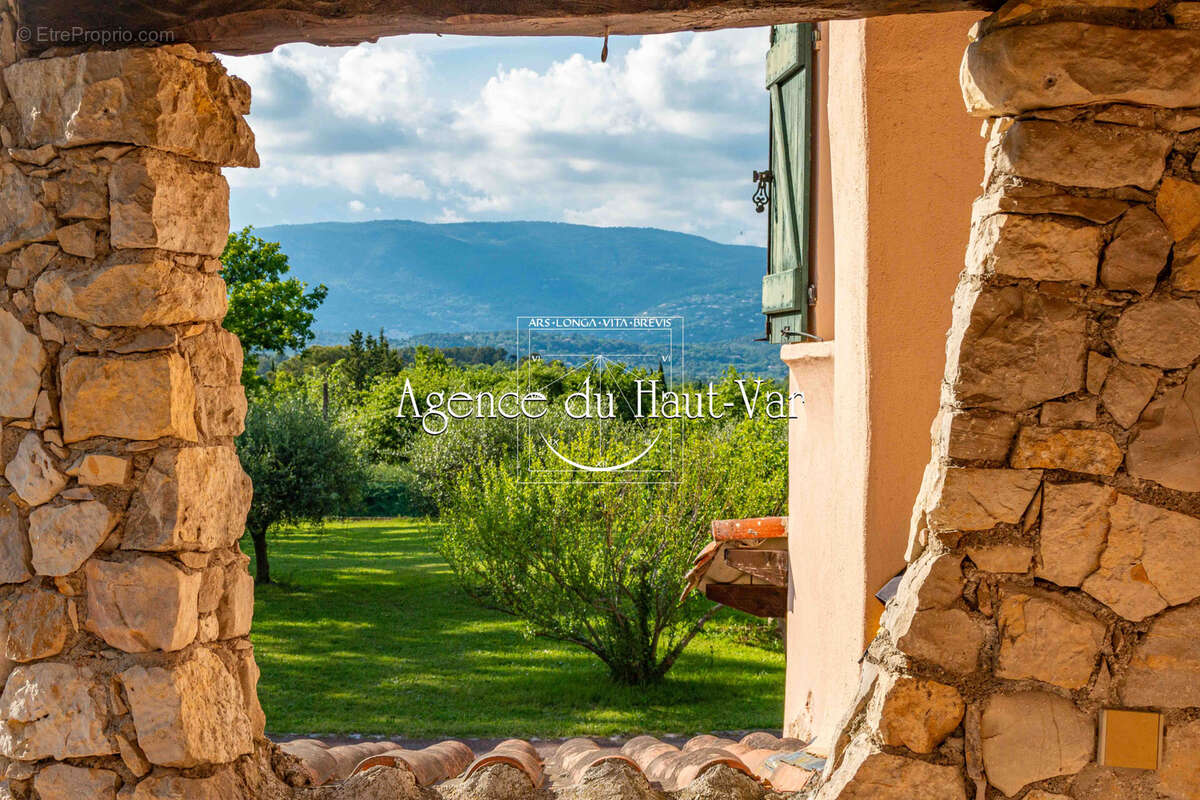 Maison à FAYENCE