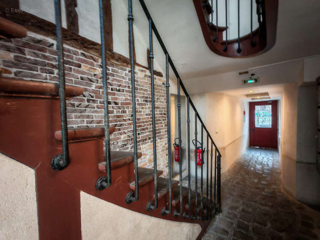 Appartement à VERSAILLES