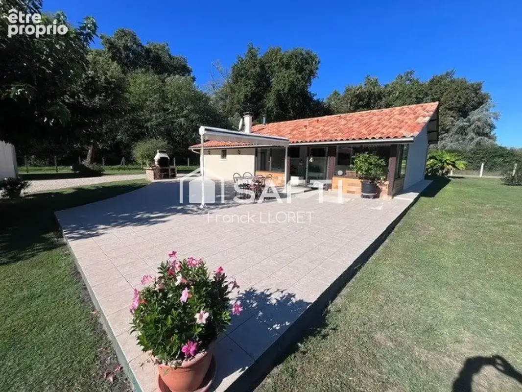 Photo 1 - Maison à SAINT-GERMAIN-D'ESTEUIL