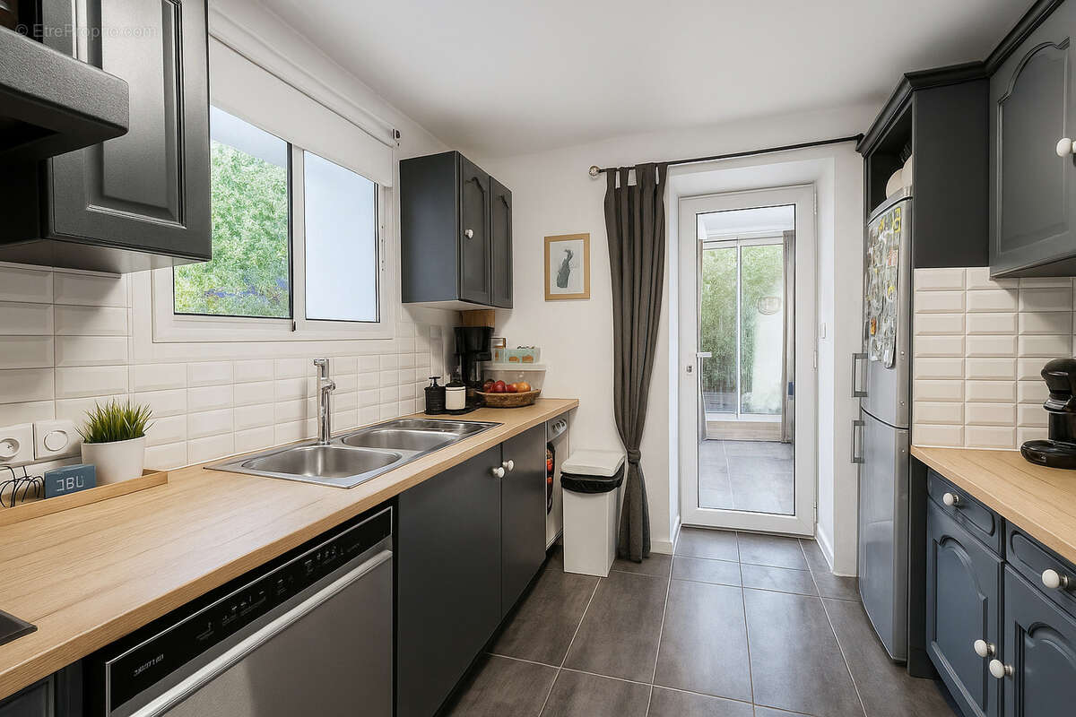 Maison à SAUSSET-LES-PINS