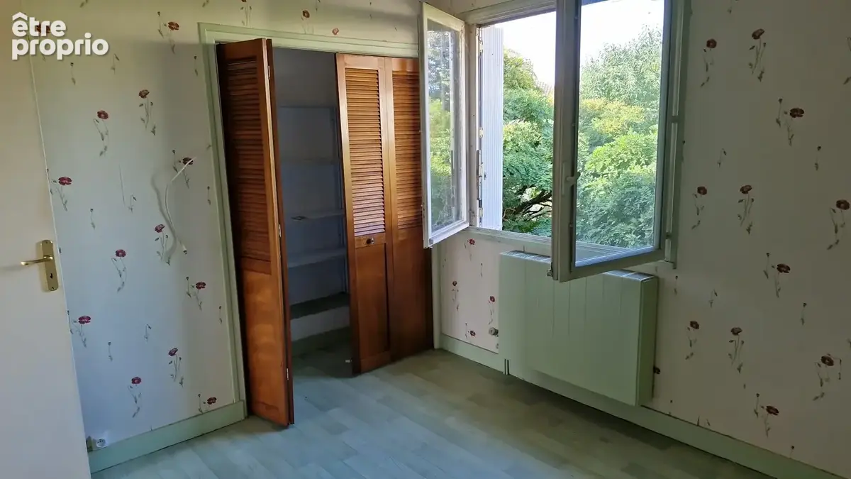 Maison 4 chambres - garage - photo 14