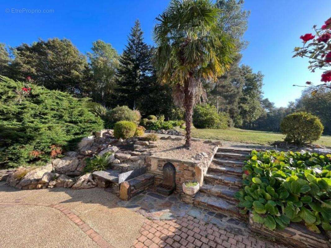 Maison à MALESTROIT