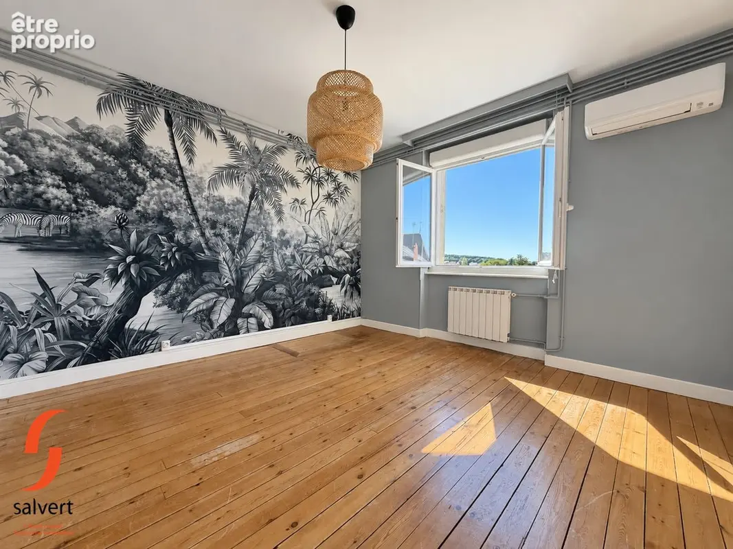A vendre, Immeuble comprenant 5 appartements et 1 commerce. - photo 6