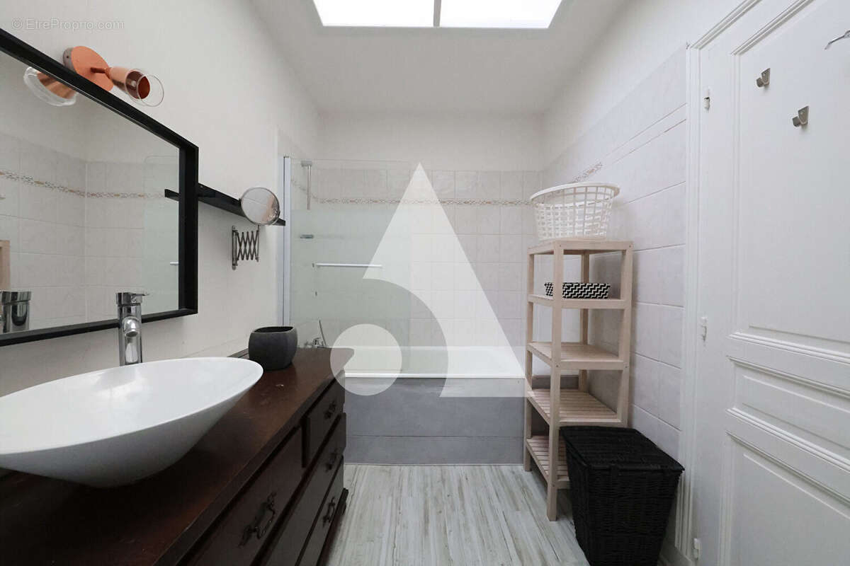 Appartement à CORBEIL-ESSONNES