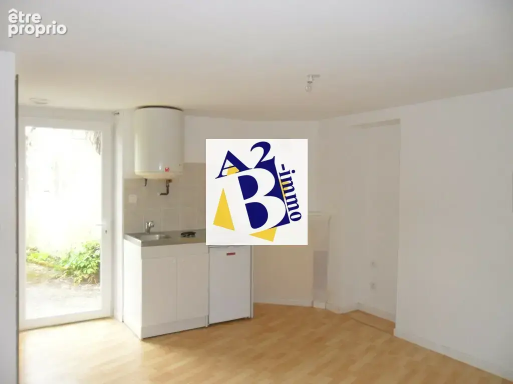 RUELLE SUR TOUVRE, immeuble de rapport, 3 lots - photo 7
