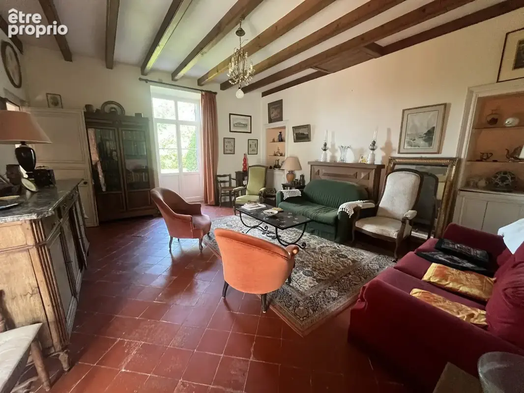 Maison 8 pièces 207 m² à vendre à Machecoul (44270) - photo 2
