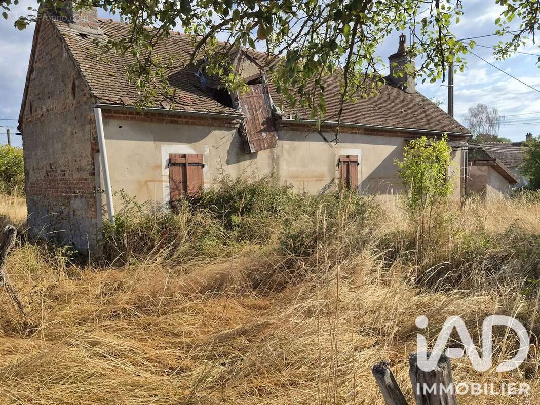 Photo 1 - Maison à BEAULON