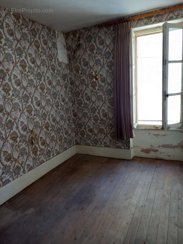 Maison à ARNAY-LE-DUC