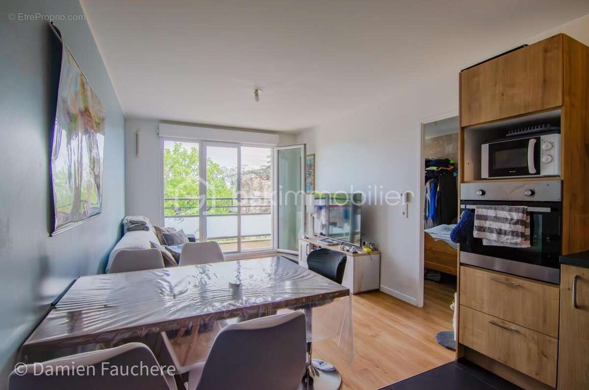 Appartement à DAMMARIE-LES-LYS