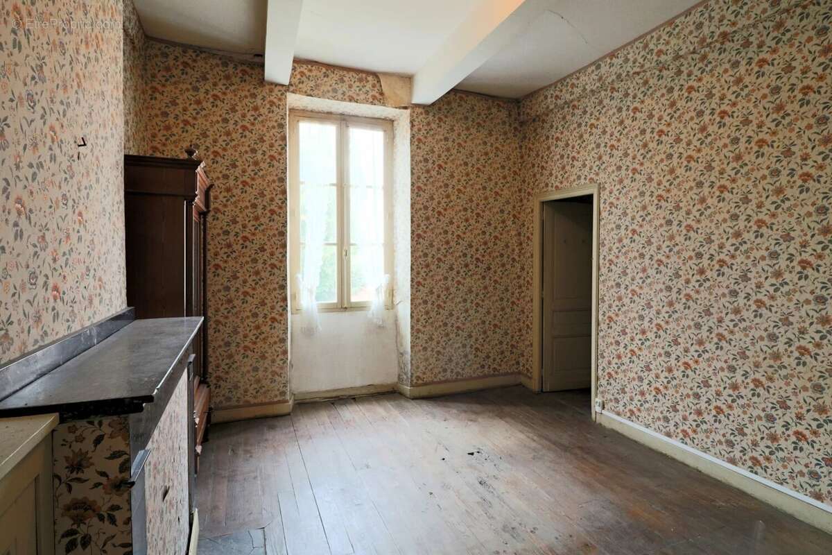 Grande maison de caractère/immeuble de rapport comprenant 7 chambres - photo 14
