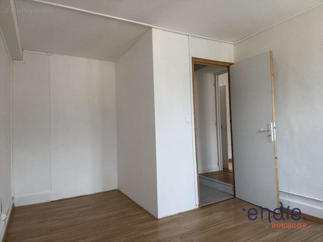 Maison à JOUET-SUR-L&#039;AUBOIS