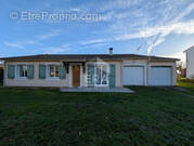 Maison à MONTPON-MENESTEROL