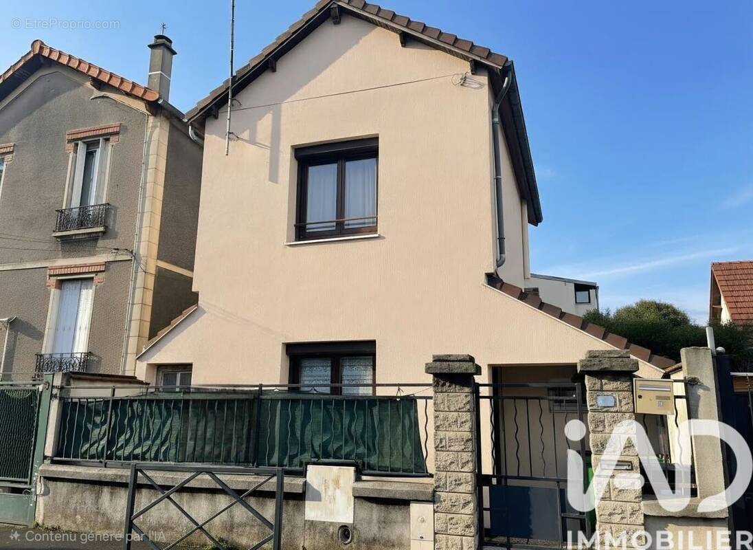 Photo 1 - Maison à LES PAVILLONS-SOUS-BOIS