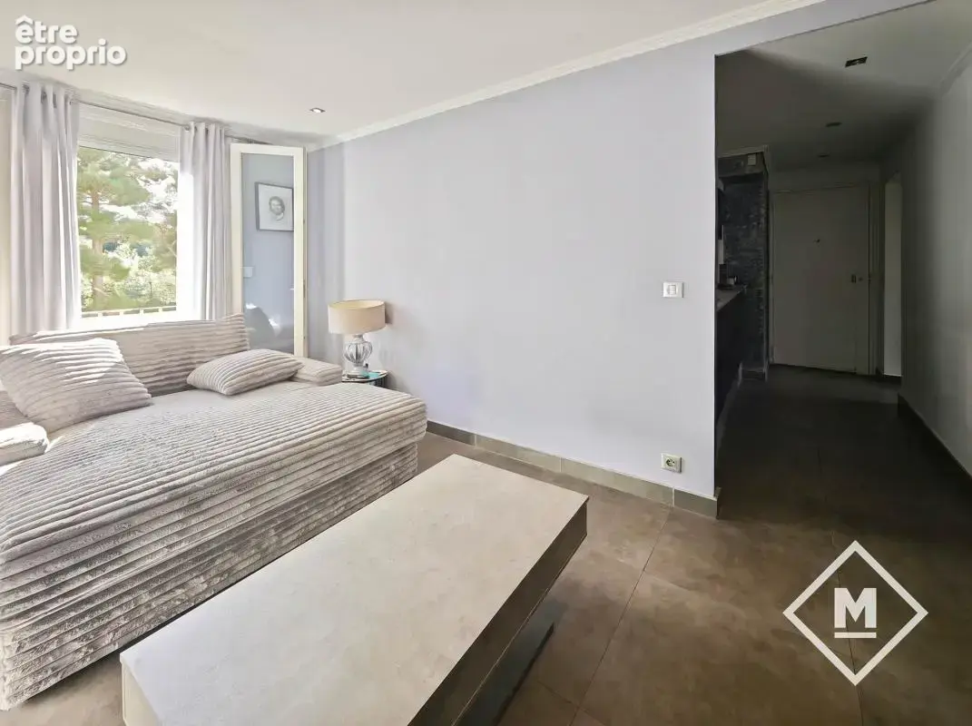 Lumineux 2 pièces Marseille 12ème, quartier Beaumont, 137000€ - photo 2