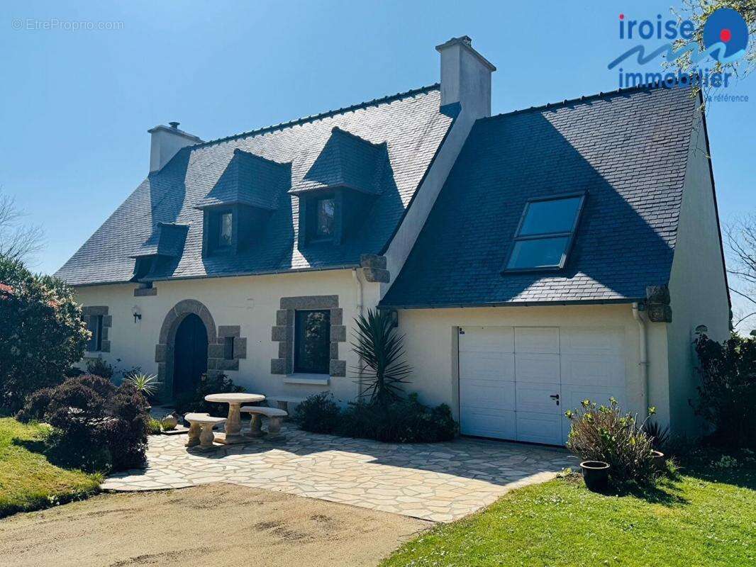 Maison à LOCMARIA-PLOUZANE