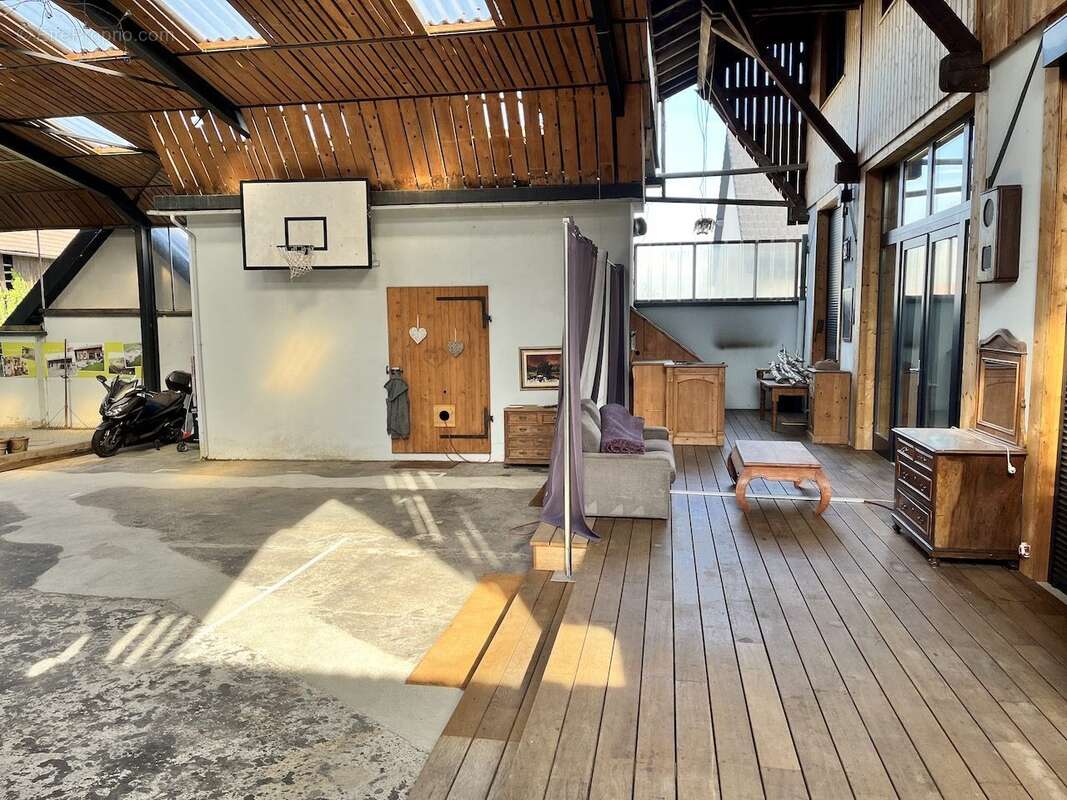 Hall, terrasse habitation principale - Maison à EPFIG