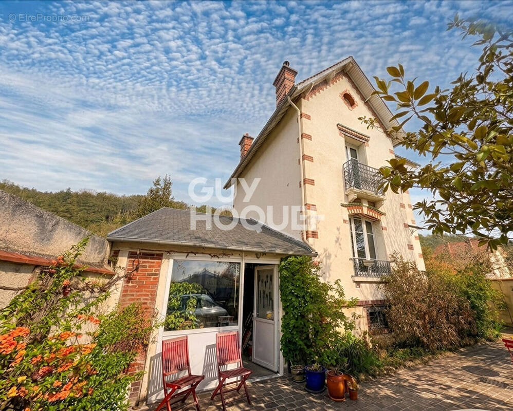 Maison à EZY-SUR-EURE