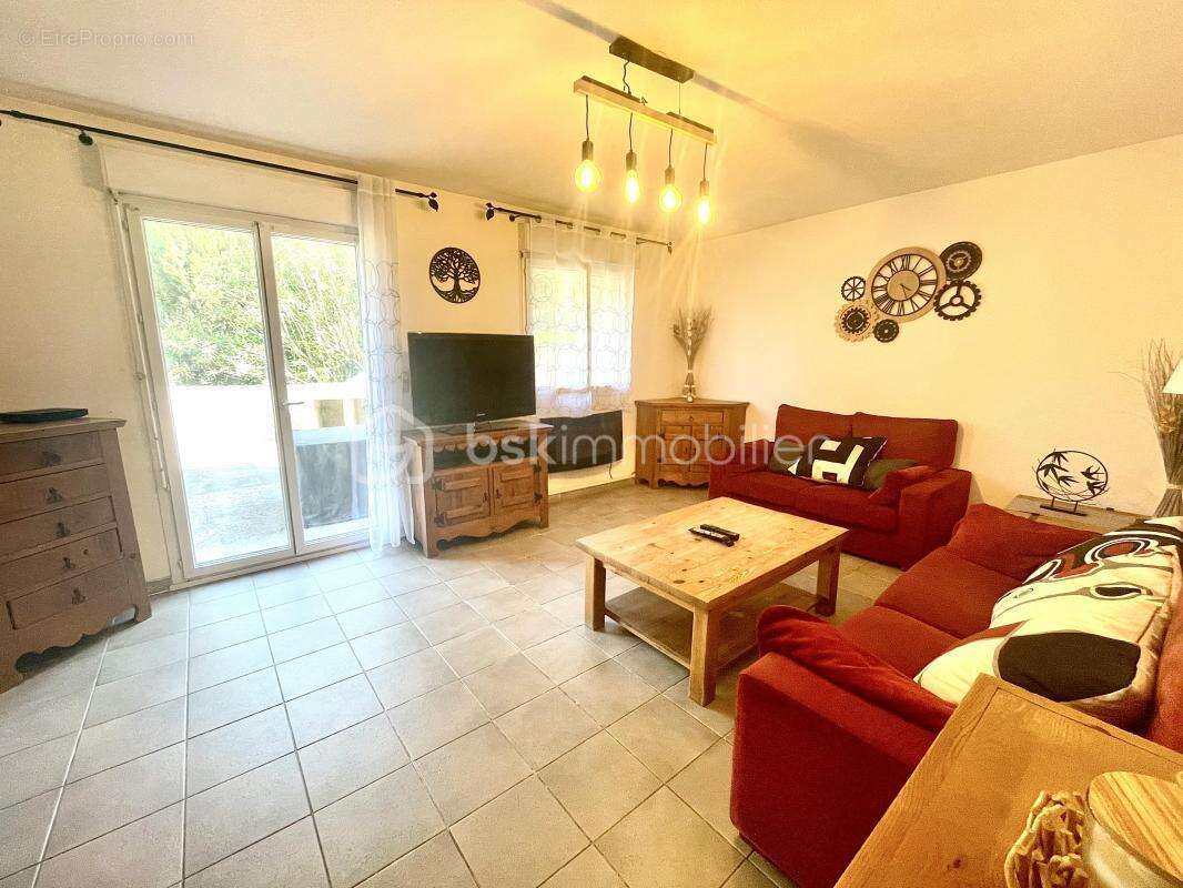 Claira - maison 2 faces - 3 chambres - 87m² habitables - jardin 253 m² - photo 6