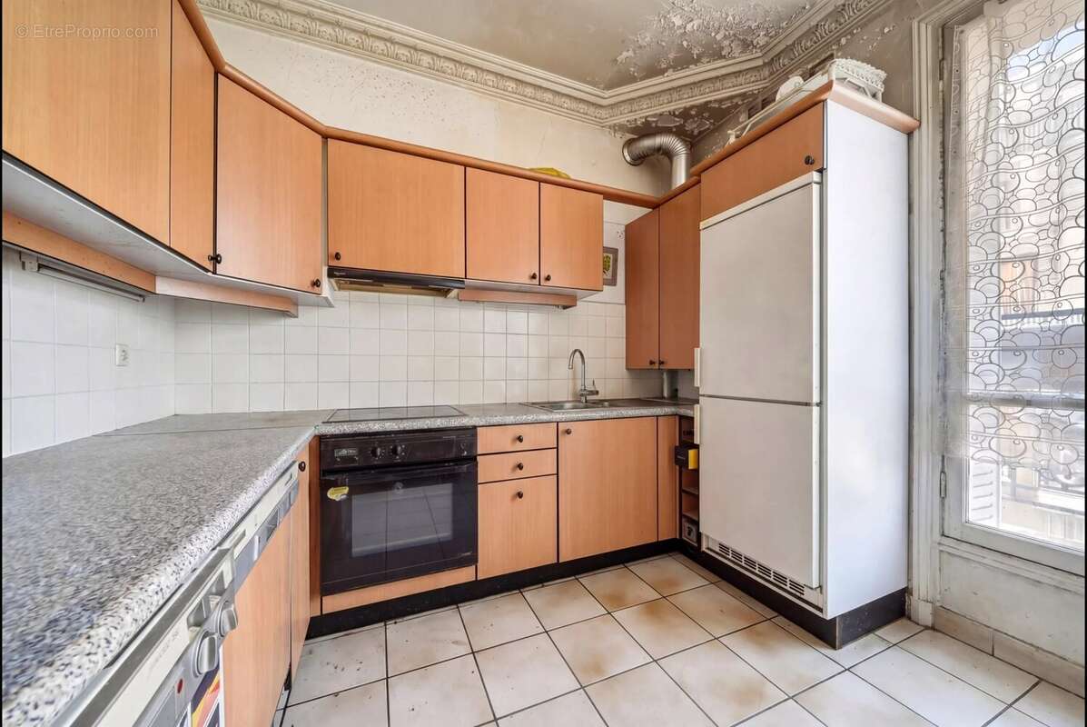 Appartement à PARIS-17E