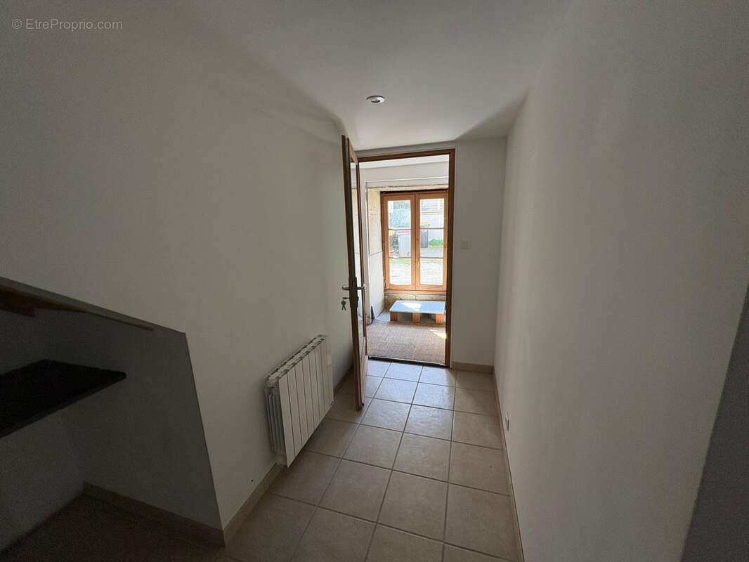 Maison à VIVONNE