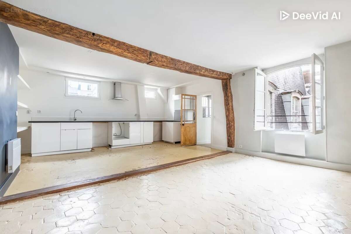 Appartement à PARIS-4E