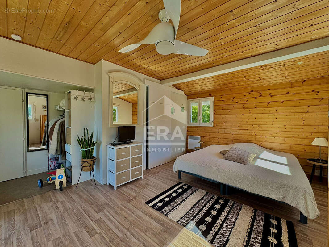 Maison à SAINT-GEORGES-DE-DIDONNE