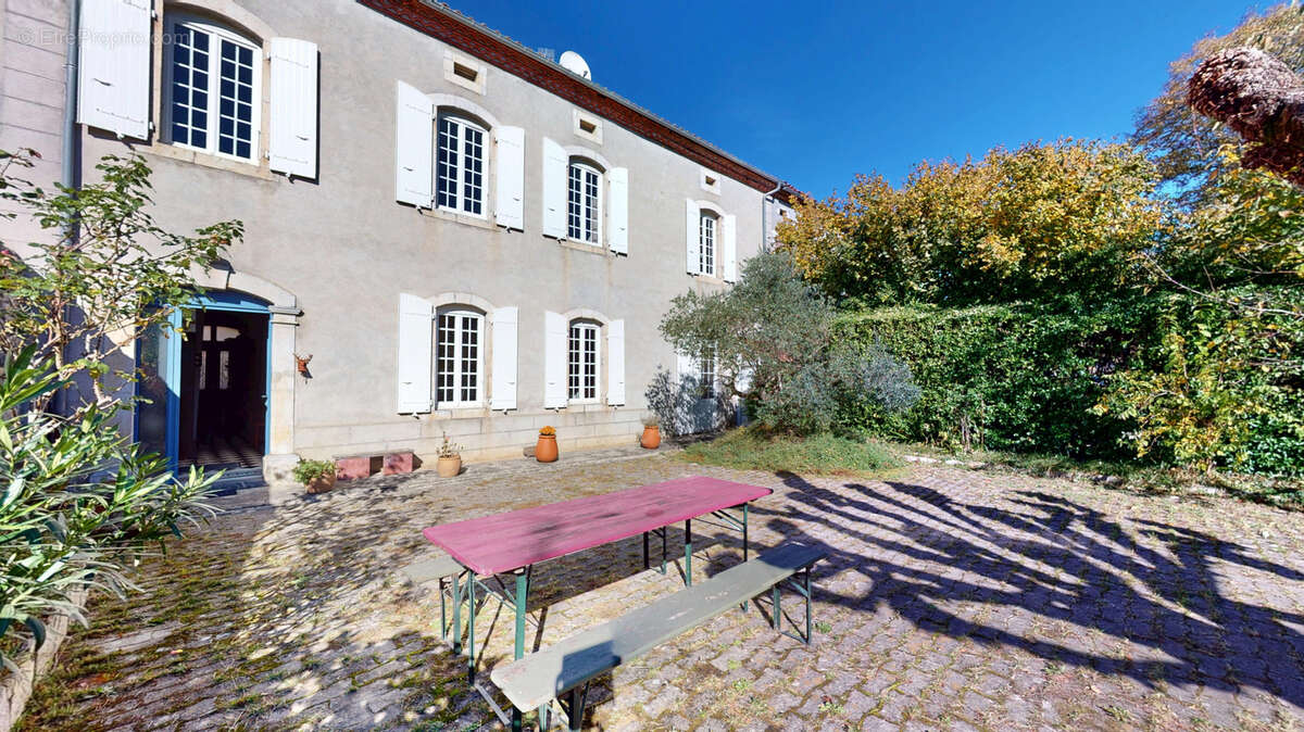 Maison à LOURES-BAROUSSE