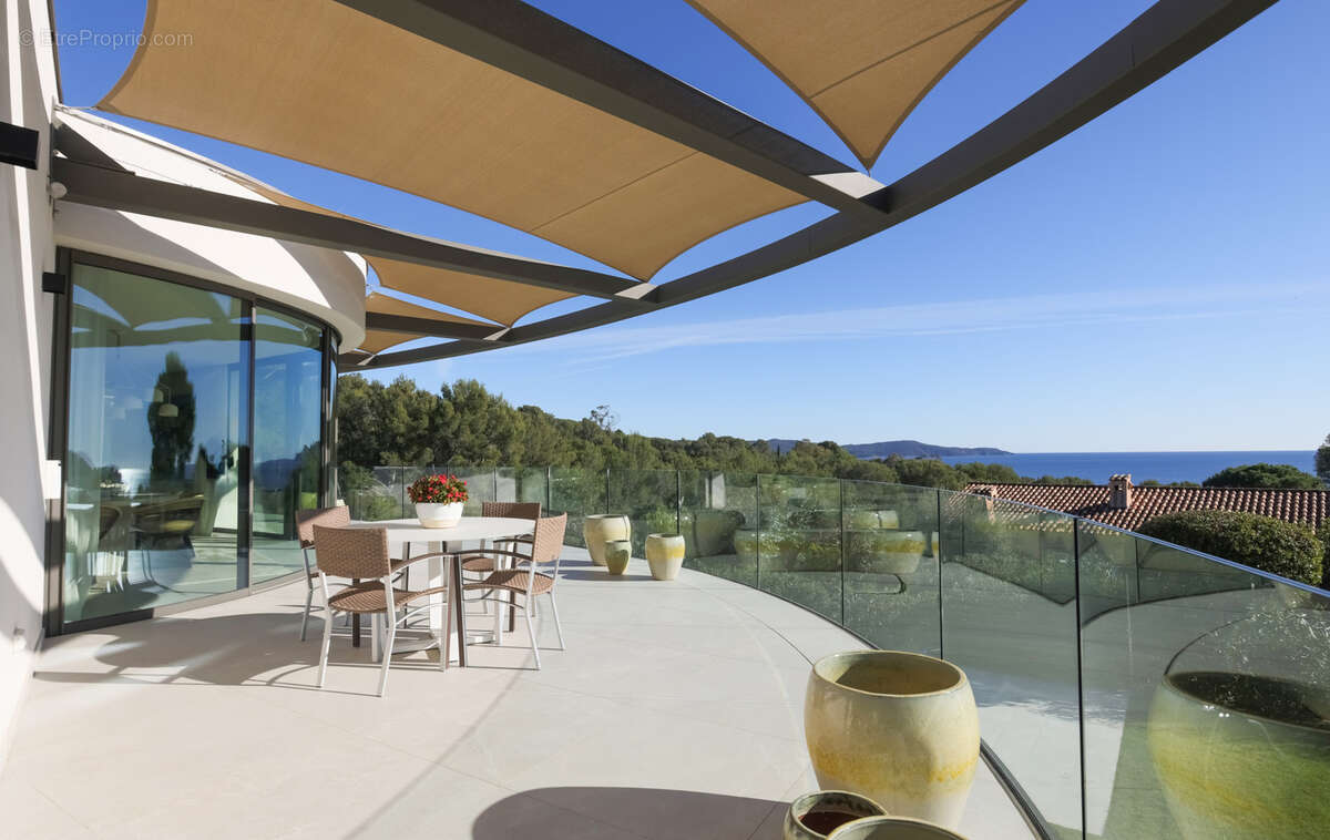 Maison à CAVALAIRE-SUR-MER