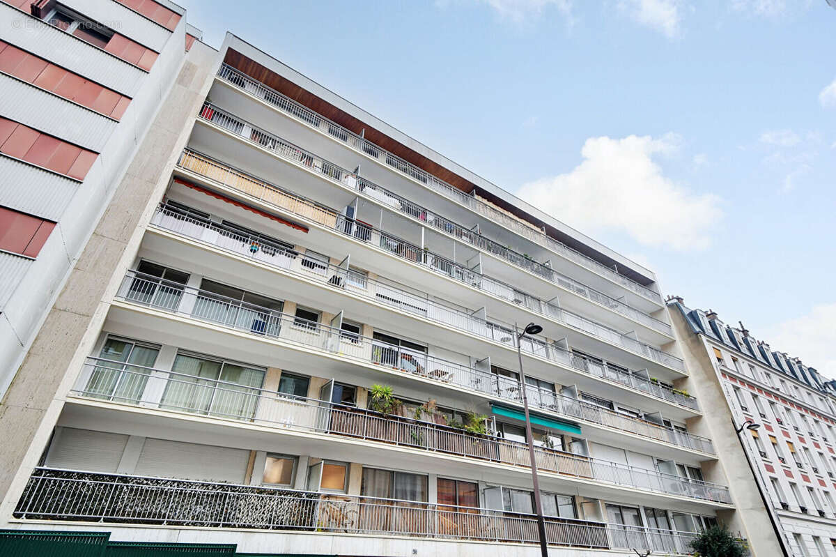 Appartement à PARIS-19E