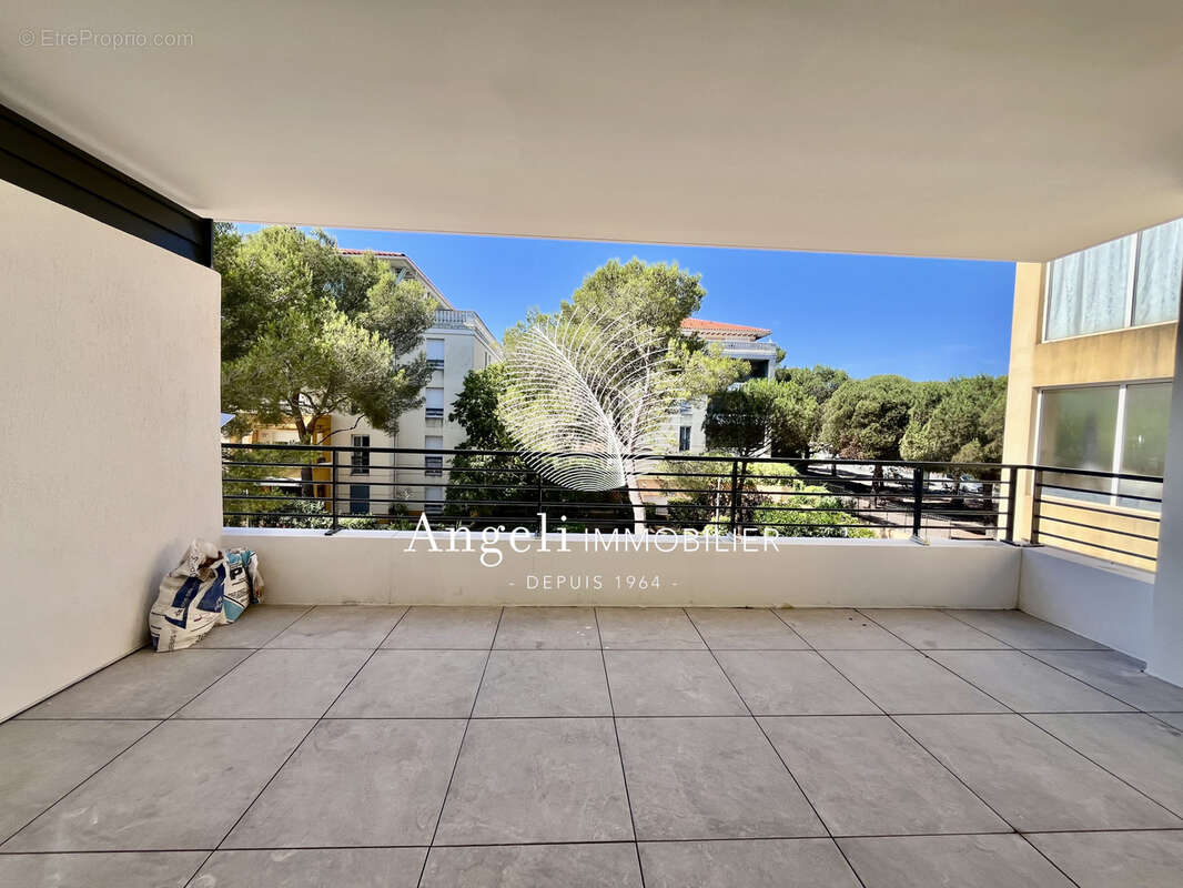 Appartement à FREJUS