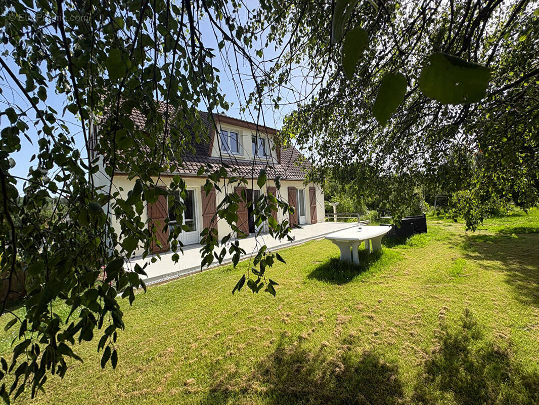 Maison à LAIZE-LA-VILLE