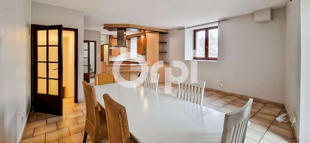 Appartement à RUOMS