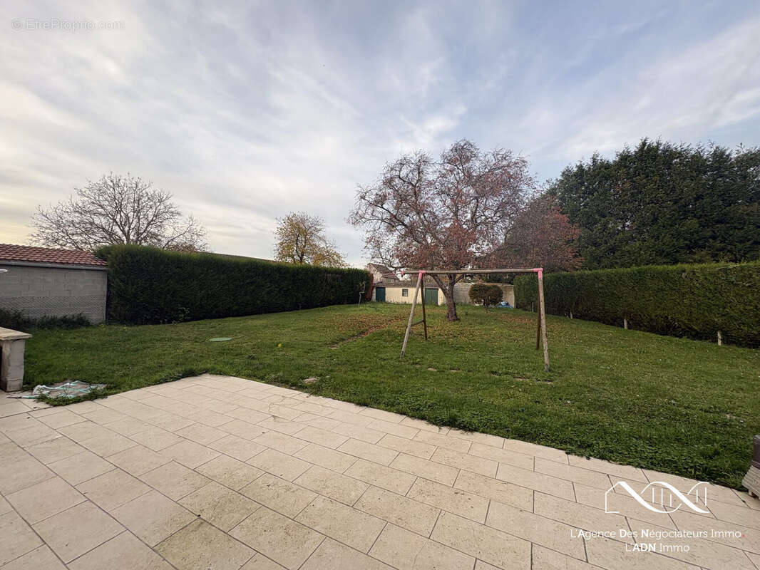 Maison à PITHIVIERS-LE-VIEIL