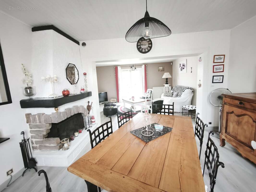 Maison 153 m² à Linars  - photo 29