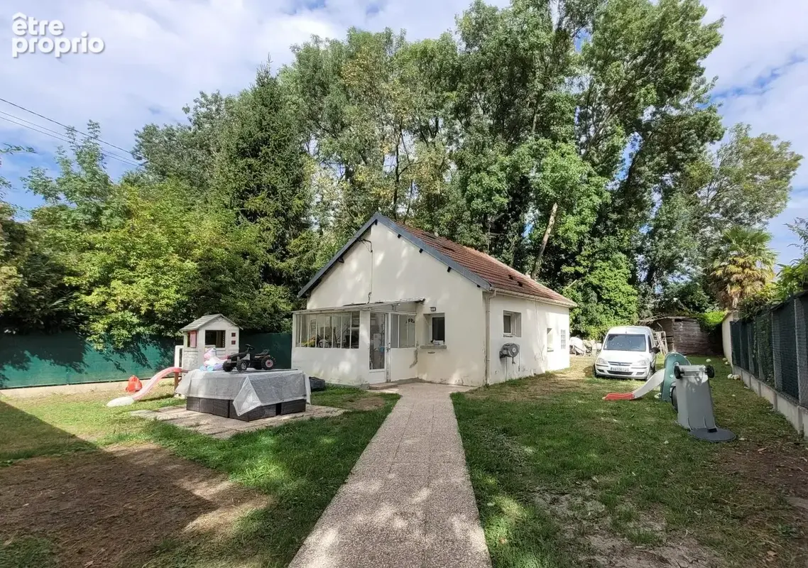 Photo Maison à Le Thillay au prix de 265 000€