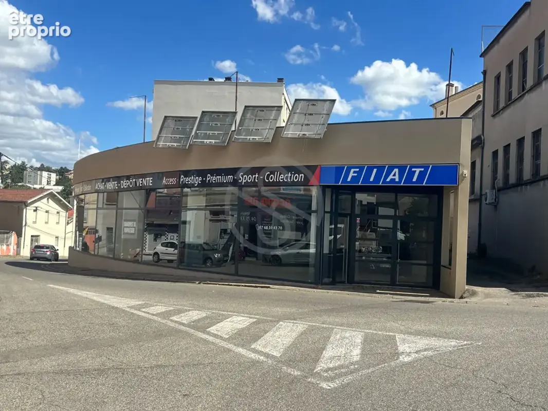 Local commercial Annonay 400 m2 - photo 1
