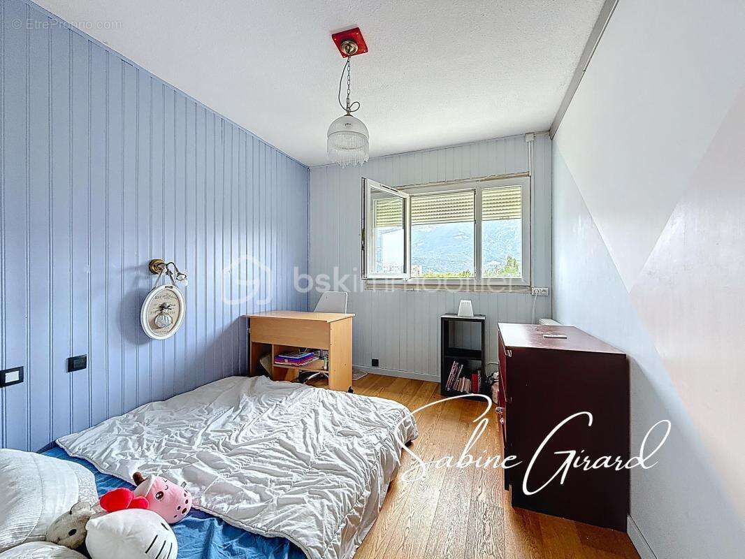 Appartement à ECHIROLLES