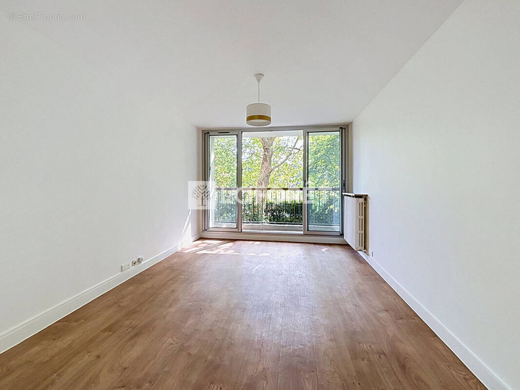 Appartement à VILLEJUIF