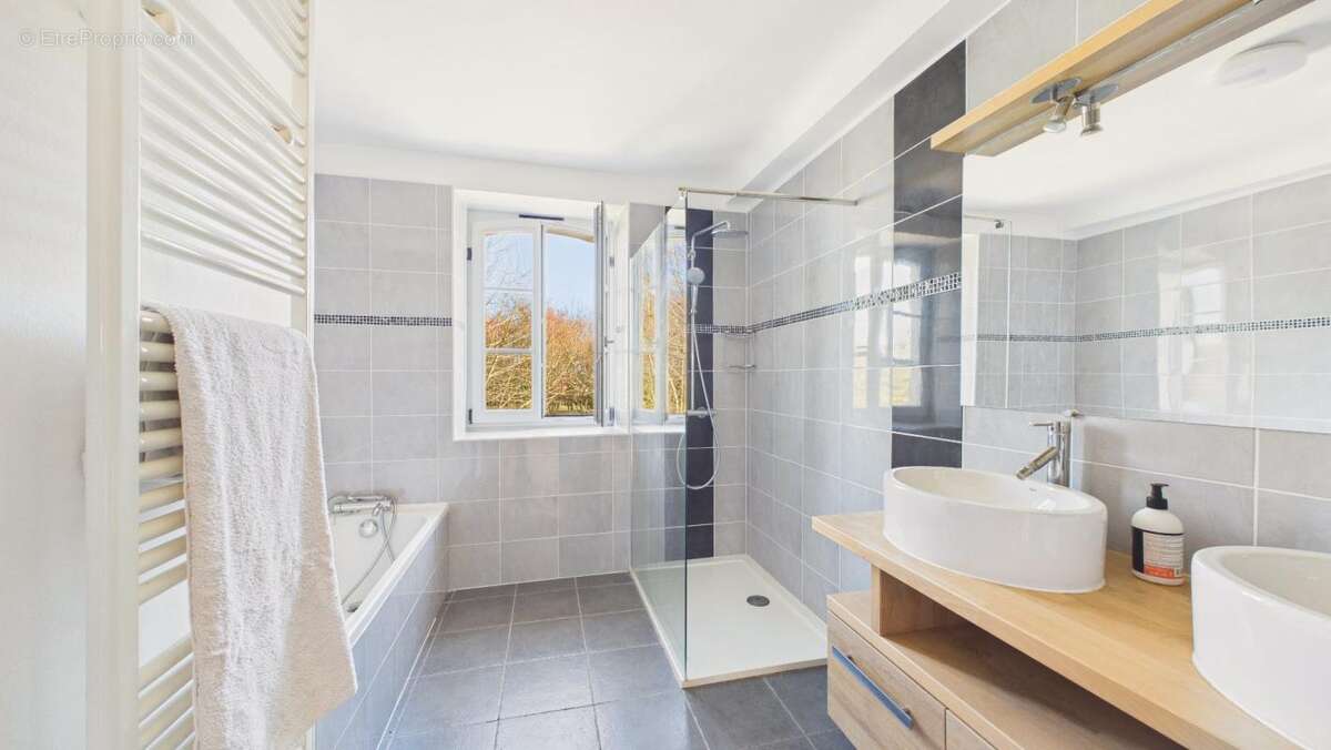 Maison à SAINT-JEAN-DE-MARSACQ