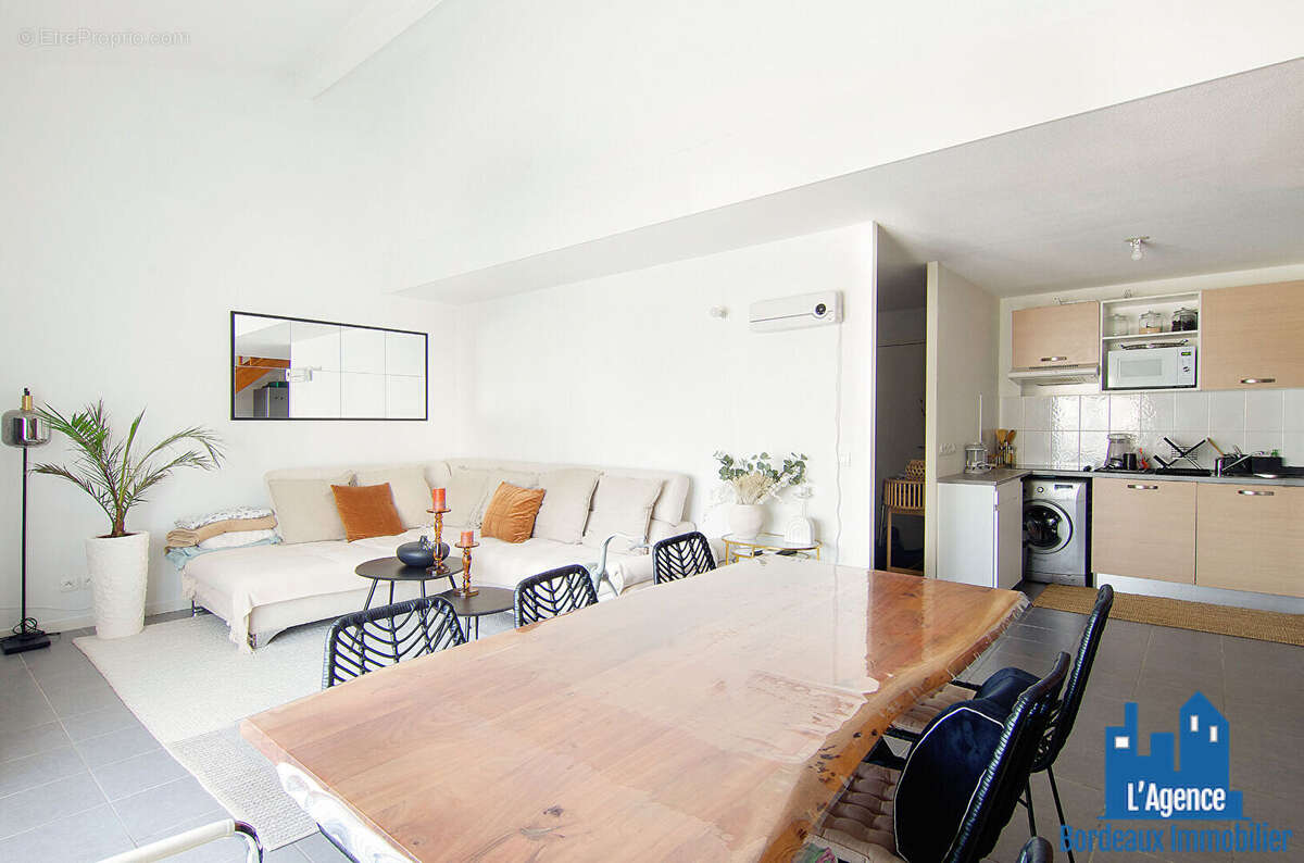 Appartement à LE HAILLAN