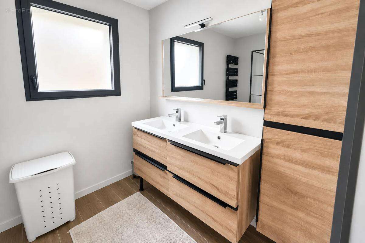 Maison moderne avec vue lac à Brison-Saint-Innocent - photo 11