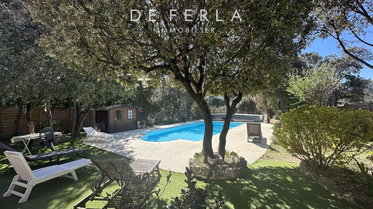 Maison à PEYROLLES-EN-PROVENCE