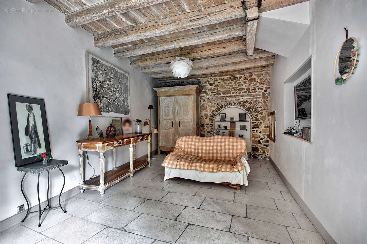 Maison à BRIGNAIS